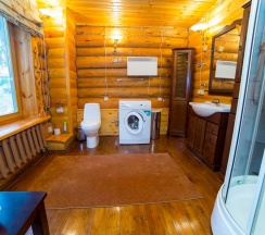 Коттедж VIP(с видом на озеро) в Покровское