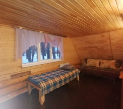 Дом с баней и мангальной зоной в Осетровский пруд