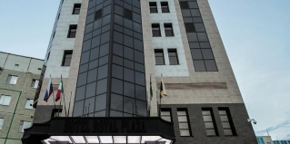 Нефтеюганск: Отель Royal plaza