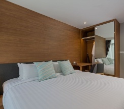 Семейный люкс Outdoor Bathtub в Wyndham Garden Naithon Phuket