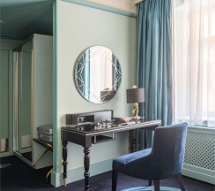 Премиум с видом на город в Cosmos Selection Saint-Petersburg Nevsky Royal Hotel