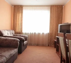 Четырёхместный люкс Standard в 40 лет Победы