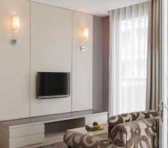 Двухместный полулюкс с видом на сад двуспальная кровать в Chor Cher - The Luxury Green Hotel