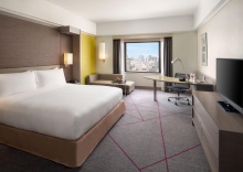 Двухместный номер Premium двуспальная кровать в Crowne Plaza Bangkok Lumpini Park, an IHG Hotel