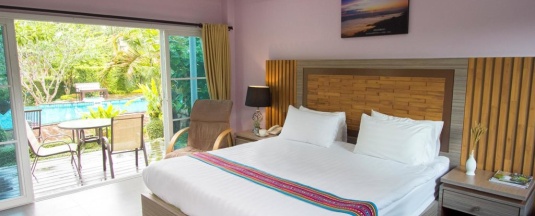 Номер Standard с видом на бассейн в Sangthong Resort