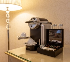 Люкс Гранд в Radisson Collection Москва