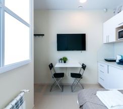 1-комнатные апартаменты эконом с 1 двуспальной кроватью (без окна) в Prim Rooms Apt Apartments (Прим Румс Апт Апартментс)