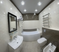 Номер студия в К2