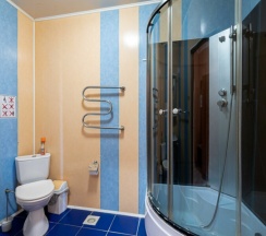 Комфорт с большой кроватью в Дом ученых