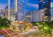 Двухместный люкс двуспальная кровать в Element Austin Downtown