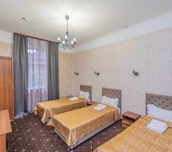 Трёхместный номер Comfort в Ланселот