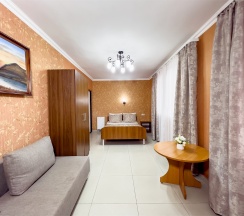Семейный с балконом в Три богатыря by Viva Hotels Group