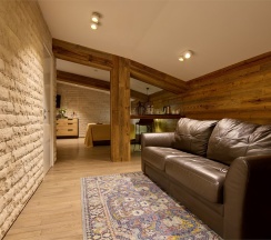 Джуниор Сюит в мансарде с видом на горы в Hills Polyana hotel&SPA