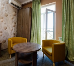 Полулюкс в Мартон Сити