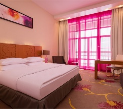 Улучшенный номер с видом на береговую линию в Radisson Завидово
