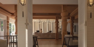 Камала Бич: Курортный отель The Pe La Resort Phuket SHA Extra Plus