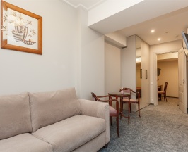 Люкс  "Джуниор" в Медея