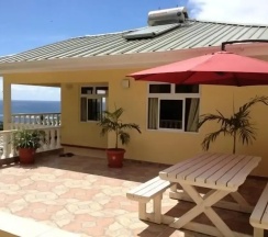 Апартаменты Comfort с 2 комнатами с балконом и с видом на океан в East Horizon Self-Catering