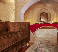 Двухместный люкс двуспальная кровать в Ottoman Cave Suites