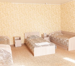 Семейный 4 местный номер в Рем Отель