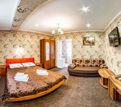 4-х местный номер с балконом в Ростовчанка