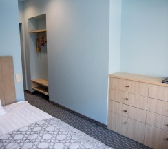 Номер улучшенный стандарт с 1 односпальной кроватью в Хабаровск