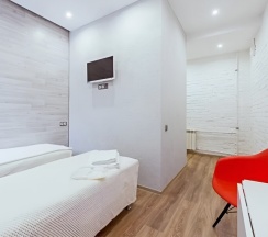 Трёхместный номер с балконом. Парк Авеню в Park Avenue Hotel