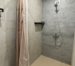 Эконом с общим с/у на этаже, три односпальные кровати в Vista