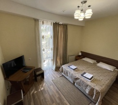 Четырёхместный номер Standard с 2 комнатами в На Короткой