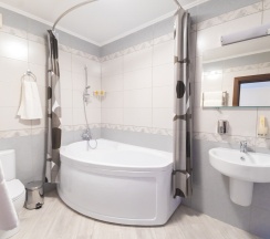 Апартаменты трехкомнатные с двумя спальнями, гостиной. в Княжна Мери