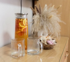 Четырёхместный номер "Делюкс" с балконом и красивым видом в Ростов