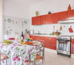 Коттедж с 5 комнатами в Casale della Minaga