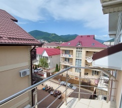 4-х местные Апартаменты 2-х комнатные в Розмарин