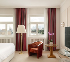 Люкс «Представительский» в Балчуг Кемпински Москва