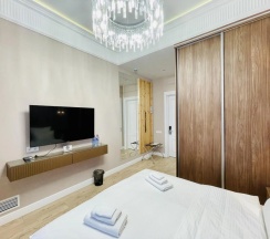 Номер Comfort с балконом в Parallel