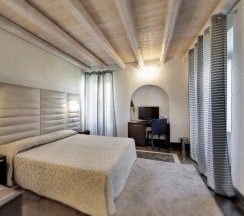 Двухместный номер Superior 2 отдельные кровати в Hotel Villa del Lauro