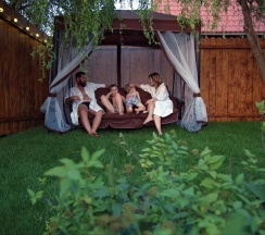 Геокупол с 1 двуспальной кроватью в Family Park