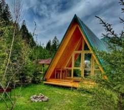 A-frame улучшенный 3-х местный с душем и санузлом в Зеленый колобок