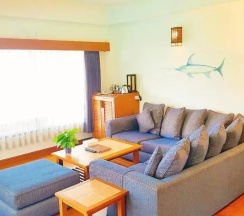 Люкс Cliff Beach с 2 комнатами в Birds and Bees Resort