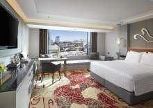 Четырёхместный люкс Deluxe в Valia Hotel Bangkok Sukhumvit