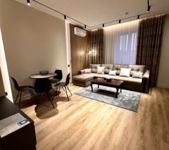 Люкс Superior с балконом в Golden Dragon Hotel & Spa
