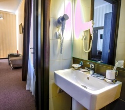 Двухместный номер с 1 кроватью или 2 отдельными кроватями в Rest house