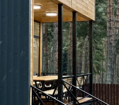 Вилла Deluxe с 3 комнатами с красивым видом из окна в Baza les