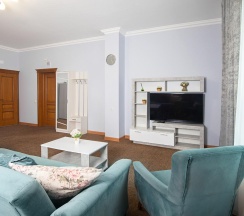 Апартаменты улучшенные №301 в Hotel central