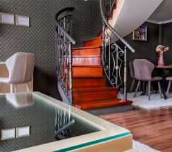 Двухуровневый Люкс в Tesoro