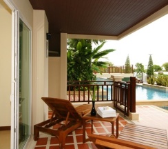 Двухместный номер Deluxe with Pool Access (Lagoon room) 2 отдельные кровати в The Heritage Pattaya Beach Resort