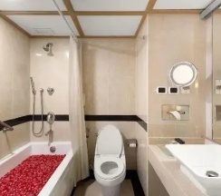 Номер Executive с видом на море в Royal Cliff Beach Hotel Pattaya