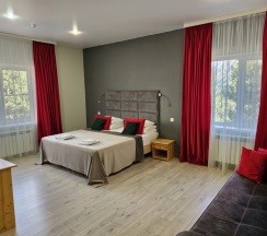 Номер Superior с балконом и с видом на горы в Эльбер