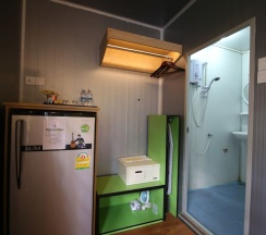 Номер Standard Мансарда в VJ Villa & Container Stay