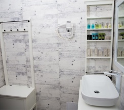 Трехкомнатный Семейный Номер в Пассаж